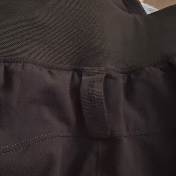 Lululemon license to train hi rise pants dk olive sz 8 $128 excellent condition. - Picture 6 of 7